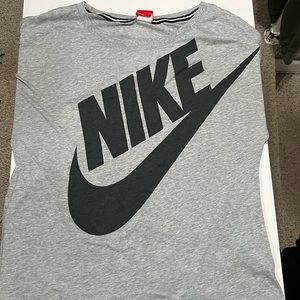 Women’s cotton long-sleeve shirt